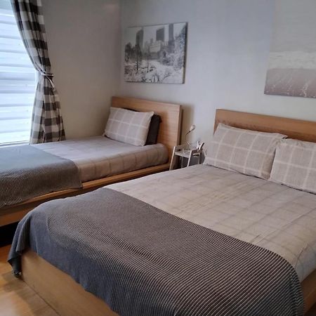 Very Central Location- Free Parking - 2 Bedrooms 벨파스트 외부 사진