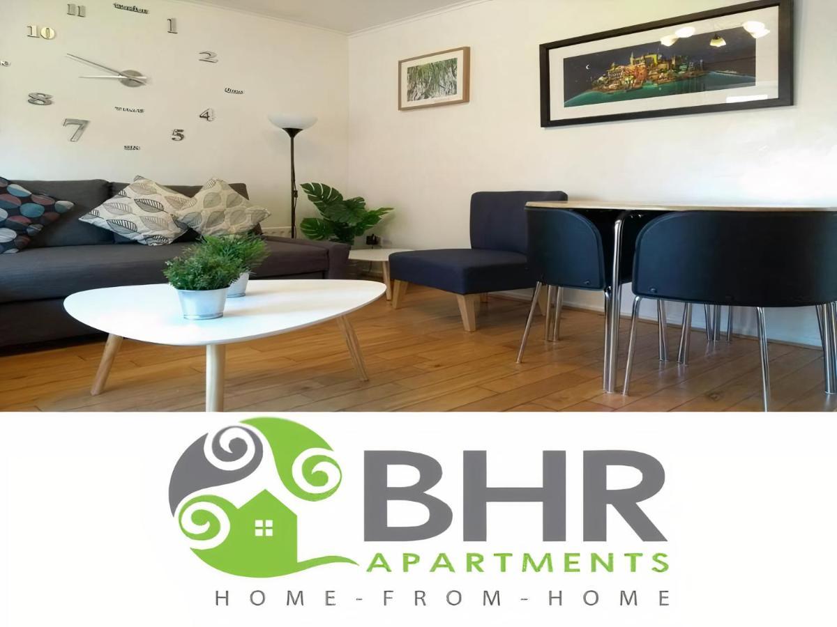 Very Central Location- Free Parking - 2 Bedrooms 벨파스트 외부 사진