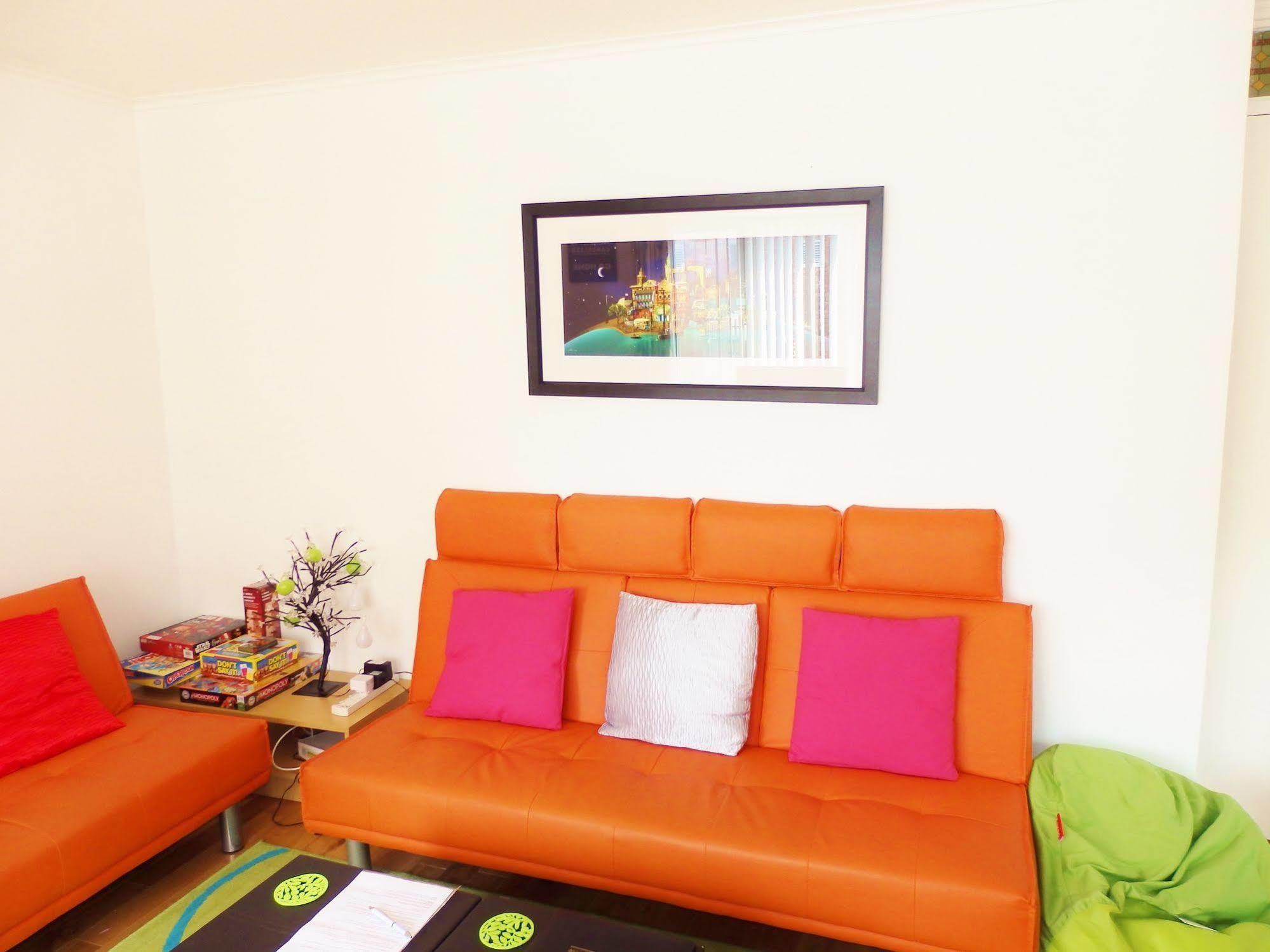 Very Central Location- Free Parking - 2 Bedrooms 벨파스트 외부 사진