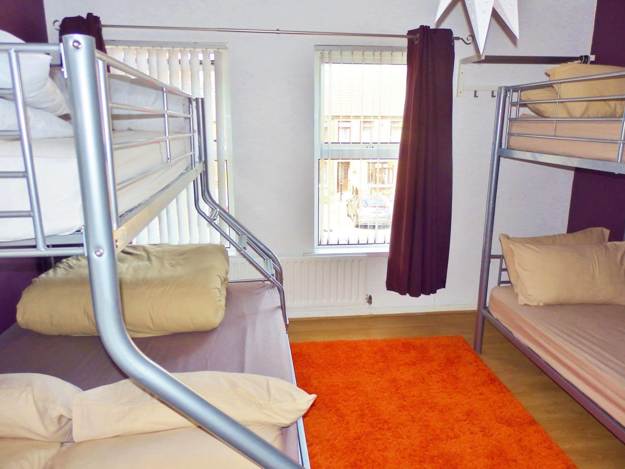 Very Central Location- Free Parking - 2 Bedrooms 벨파스트 외부 사진